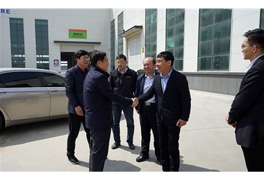 熱烈歡迎浙江省企業(yè)家協(xié)會(huì)鄭一方廳長一行蒞臨我司參觀指導(dǎo)