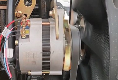 裝載機安裝空氣預(yù)濾器的優(yōu)勢